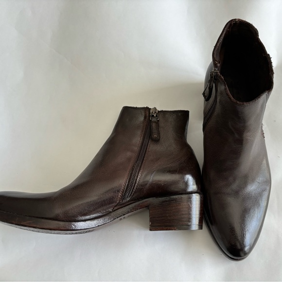 Hundred 100 Chelsea Boots - Picture 2 of 6